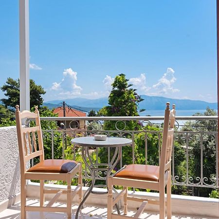 Hotel Alexandros B Nikiana Exteriér fotografie