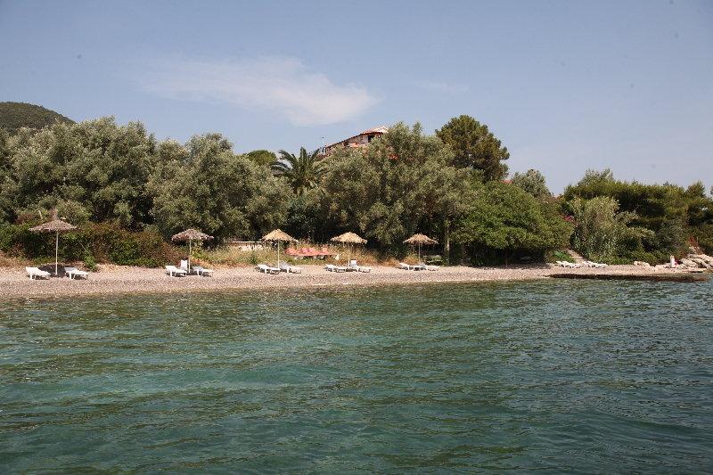 Hotel Alexandros B Nikiana Exteriér fotografie
